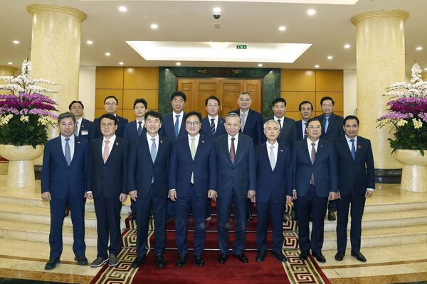 Party leader hopes Vietnam, RoK remain trustworthy partners on development path