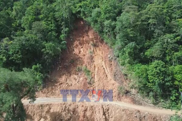 Severe landslides hit Khanh Hoa’s commune
