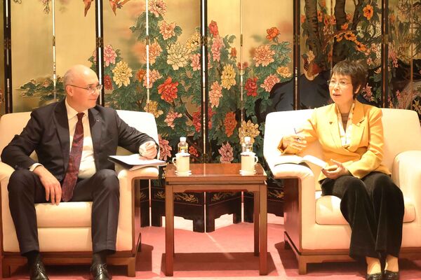 Vietnamese, Russian news agencies strengthen collaboration in new period