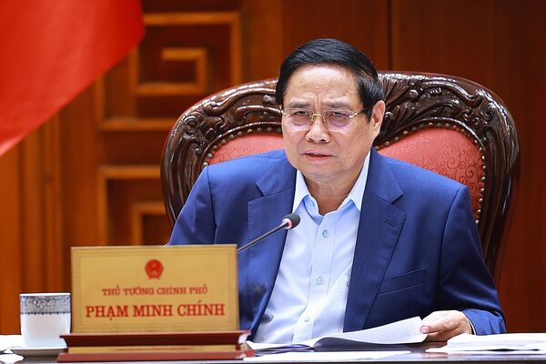 PM approves free trade zones pilot, backs Dung Quat energy hub