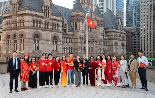 Overseas Vietnamese in Canada highlight “soft power” in 14th National Party Congress’ drafts