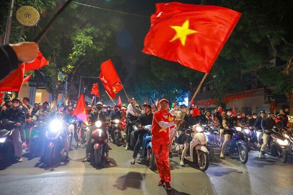A sea of red as Vietnam U22 clinch SEA Games glory