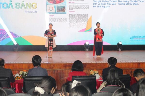 Spreading message of eliminating gender barriers