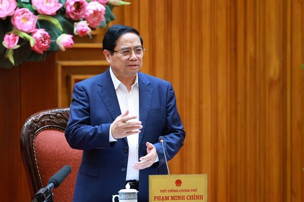 PM requests development of modern, hi-tech, dual-use defence industry