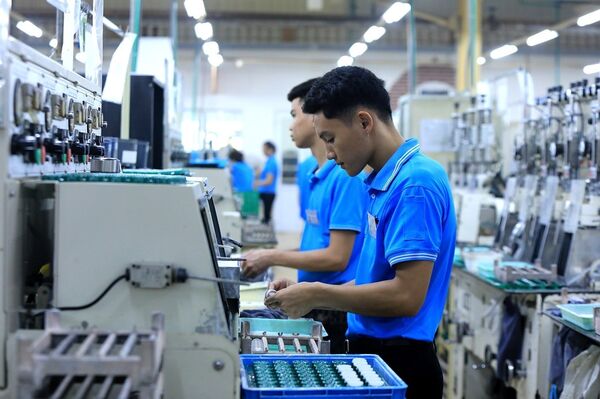 Vietnam bets big on double-digit economic growth in 2026
