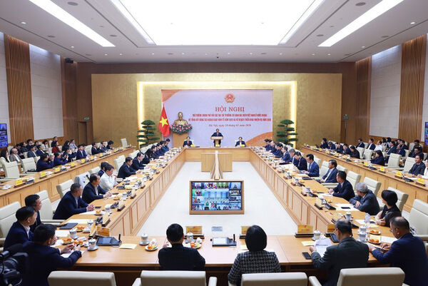 Prime Minister calls for sincere, balanced economic diplomacy