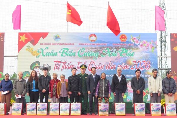 Spring festival brings joy to citizens in border area