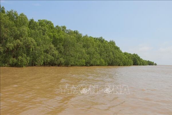 Green river islet unlocks ecotourism potential