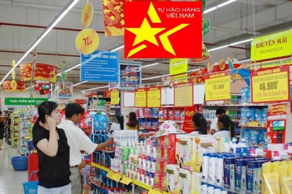Vietnamese products dominate Tet shopping market