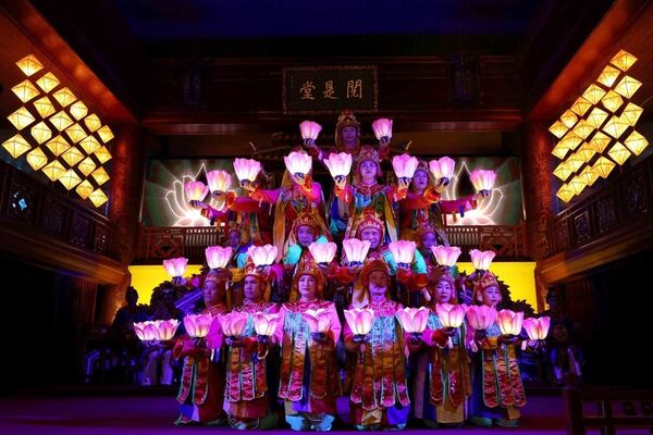 Cultural breakthroughs: Expectations from 14th National Party Congress