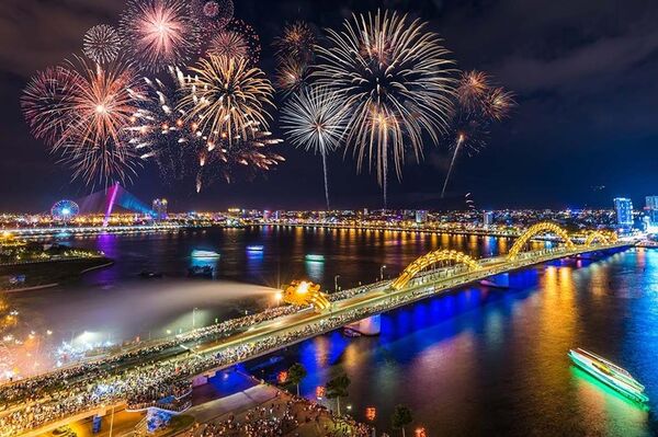 Da Nang tourism flourishes in early spring 2026