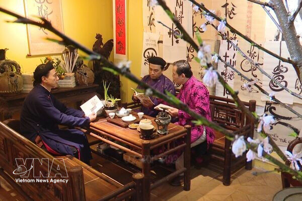 Spring Stories book tells Vietnamese flavor