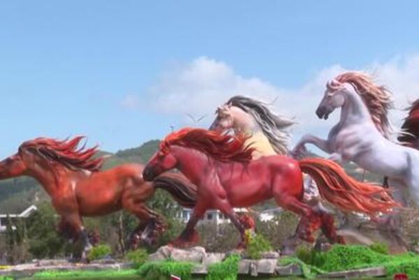 Domestic tourism flourishes in early spring