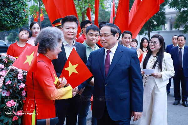 PM votes in Hanoi as nationwide election underway