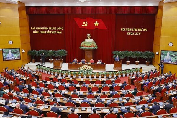 Party Central Committee’s second meeting to lay foundations for national development: Party chief