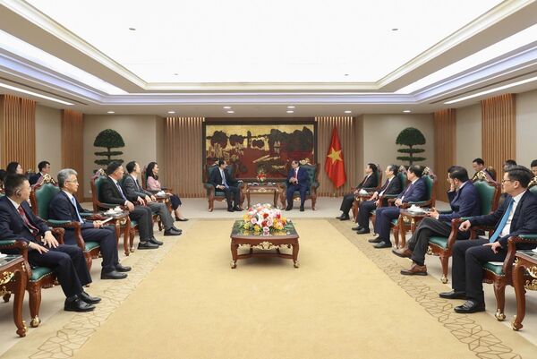 Prime Minister Pham Minh Chinh receives Chinese Ambassador He Wei