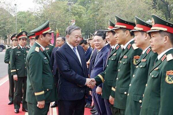 Party, State leader asks Military Region 1 to position itself as comprehensively strong force