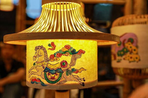 “Garden of Light” shines at Temple of Literature