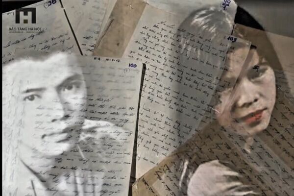 Wartime stories told through “unstamped letters”