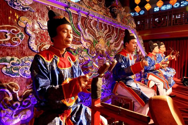 Joint efforts to preserve Vietnamese traditional performing arts