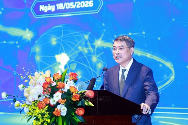 PM highlights science-technology as key to national development