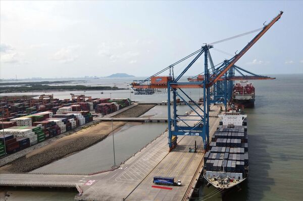 Ho Chi Minh City ports move towards green era