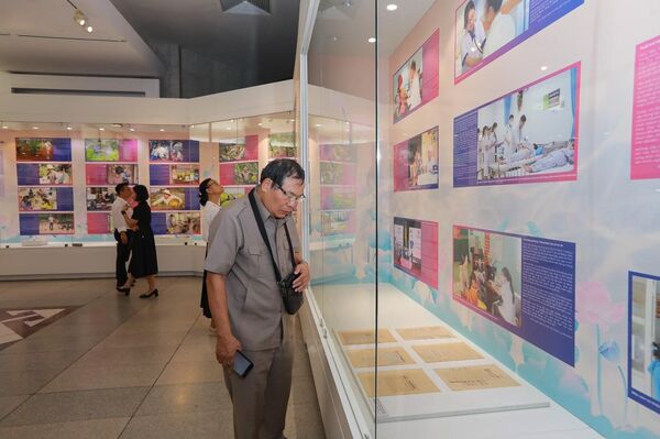People with great works exhibited at Ho Chi Minh Museum
