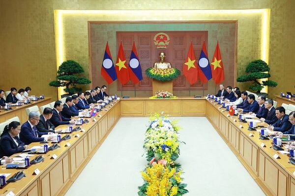 Vietnam, Laos deepen cooperation, concretise strategic cohesion