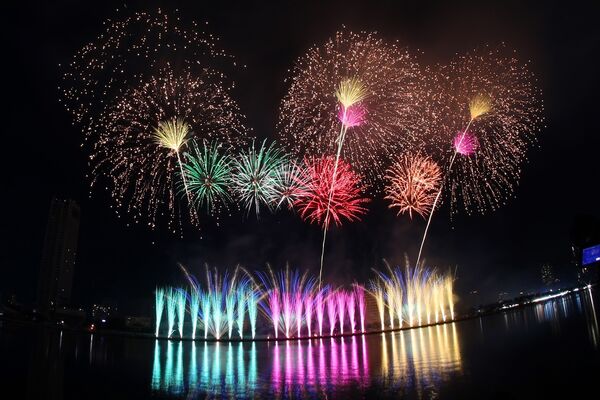 Da Nang fireworks festival lights up cultural heritage