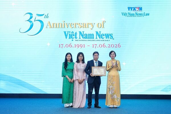 Viet Nam News celebrates 35-year journey of bridging Vietnam and the world