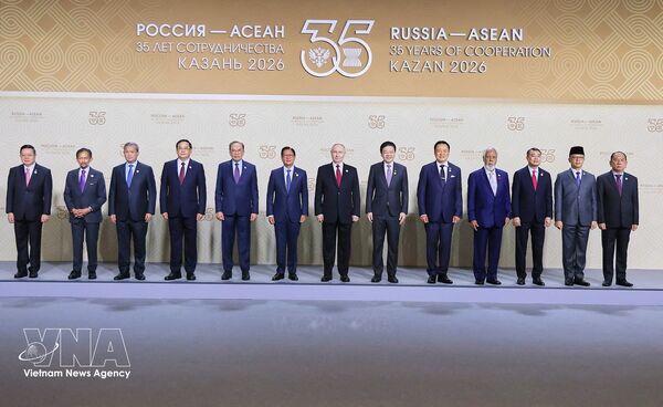 PM attends plenary session of ASEAN–Russia Commemorative Summit