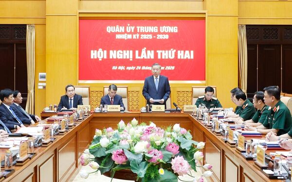 Top leader askes for building modern army