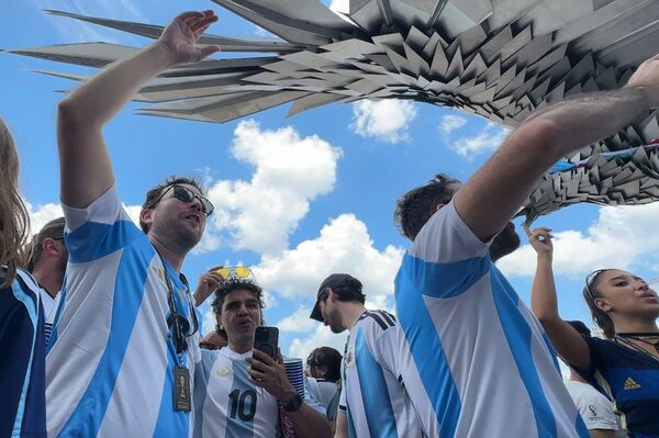 <b>Cổ động viên Argentina tin đội nhà sẽ vô địch</b>