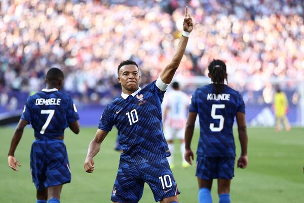 <b>Lăn cùng trái bóng Trionda 9/7: Pháp và Ma Rốc sẵn sàng cho cuộc chạm trán ở tứ kết World Cup 2026</b>