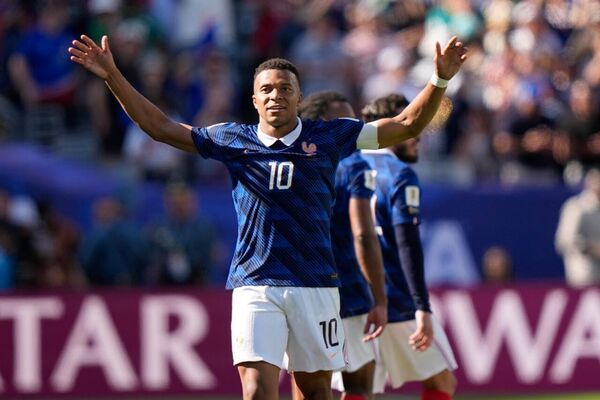 <b>Lăn cùng trái bóng Trionda 14/7: Mbappe sẵn sàng cho trận bán kết với Tây Ban Nha</b>