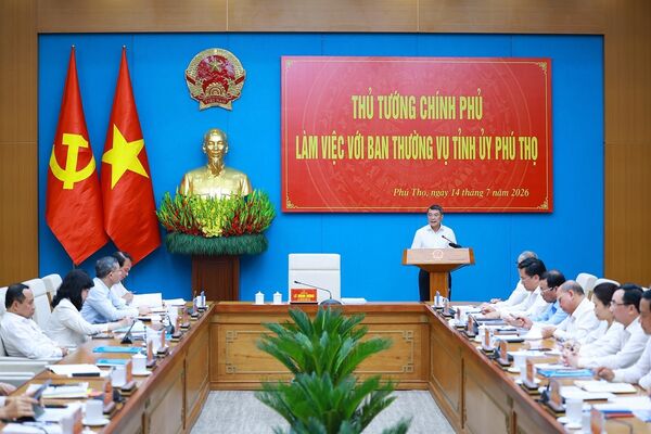 Phu Tho province requested to transform growth model, become national industrial hub