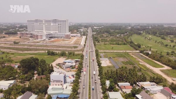 Vietnam's economy grows 8.18% in first half of 2026