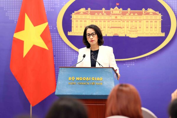 Foreign Ministry updates support for Phu Quoc canoe capsize victims' families