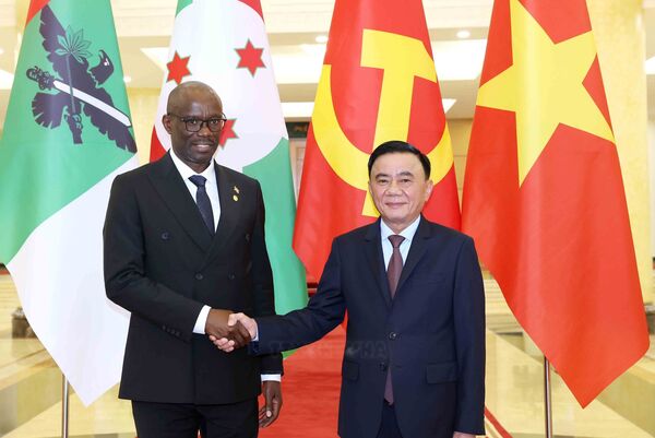Vietnam, Burundi cement political trust, substantive ties