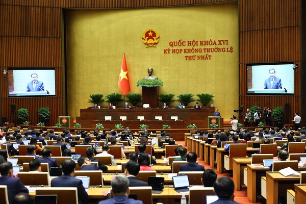 Top legislator urges legal reforms to support fast, sustainable development
