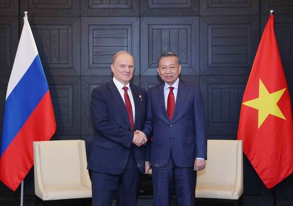 Top Vietnamese leader meets Russian Communist Party chief