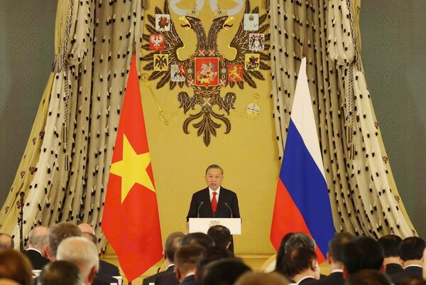 Top leader of Vietnam honoured with Lev Tolstoy Int’l Peace Prize