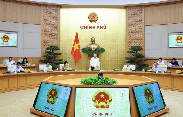 Institutions must pave the way for development: PM