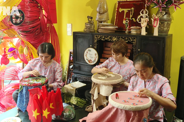 Traditional crafts find new life in contemporary Vietnam