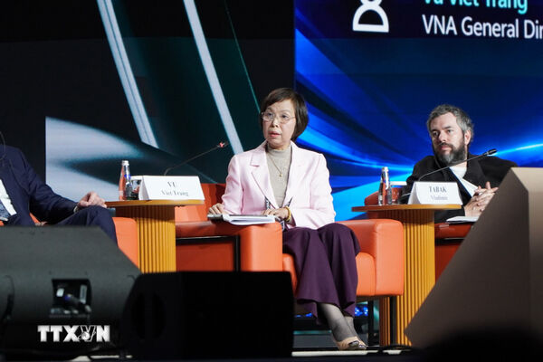 VNA steps up fight against fake news