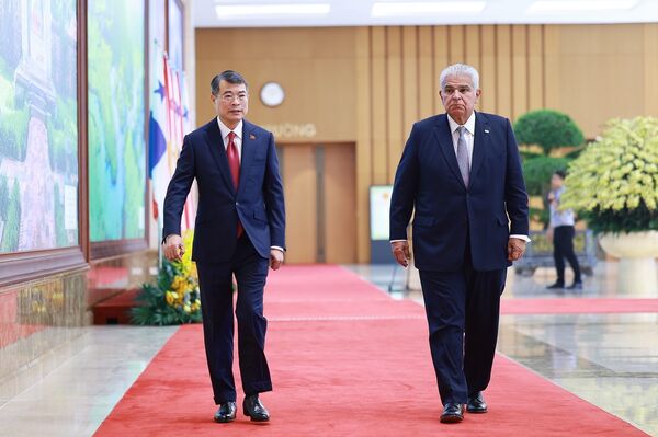 Panama sees Vietnam as leading important partner in Southeast Asia