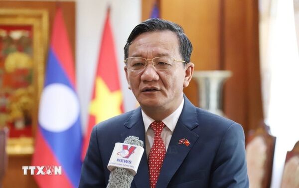 Vietnam, Laos deepen strategic cohesion